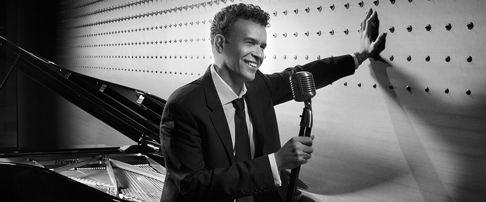 Brian Stokes Mitchell