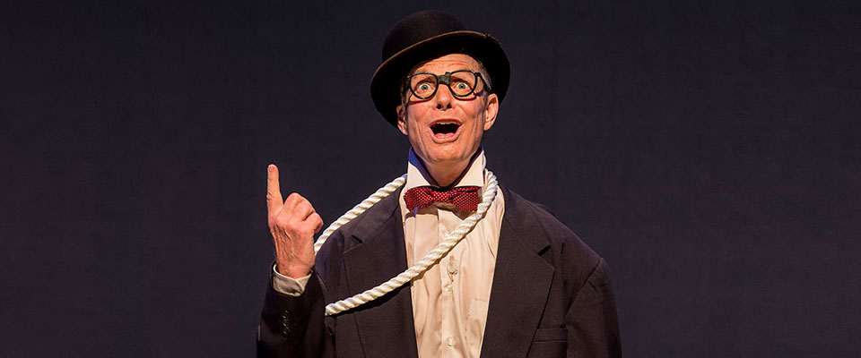 Bill Irwin, "On Beckett"