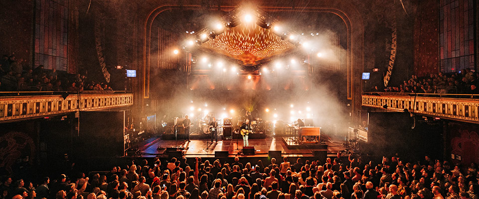 Jason Isbell and the 400 Unit Jason Isbell playing a sold out venue